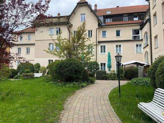 Rückseitige Ansicht Park