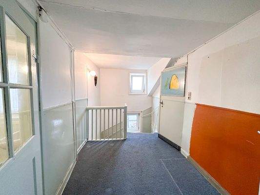 Flur 2. OG