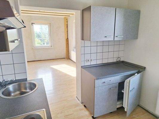 kleine Wohnung im OG