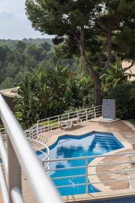 Luxuriöses Wohnen in Bendinat, Mallorca: Exquisite 3-Schlafzimmer-Wohnung