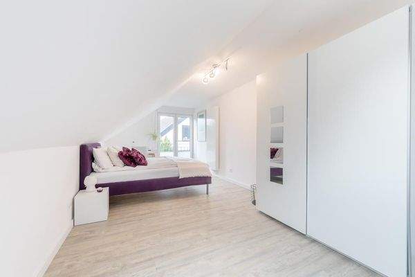 Kinder-/ Gästezimmer