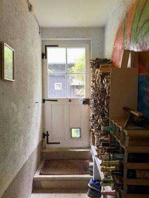 Treppenhaus Ausgang zum Garten.jpg