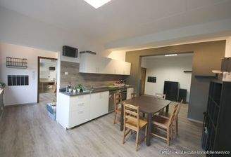 Aufenthaltsraum mit Küche