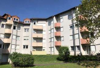 WHG-Giessen-Wingersthecke 13-98-Aussen-Balkonansic