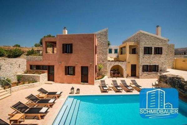 Kreta, Sivas: 3 hervorragende Villen mit Gemeinschaftspool als Komplex zu verkaufen