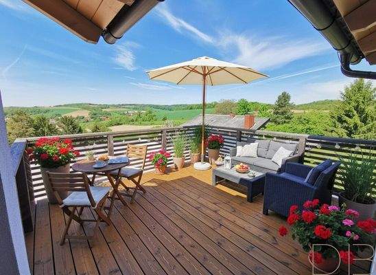 KI generiert - so könnte Ihr Balkon gestaltet sein