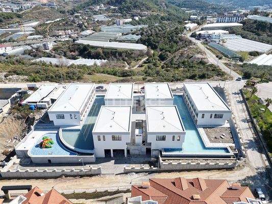 Luxury Properties with Spacious Design in Alanya Konaklı