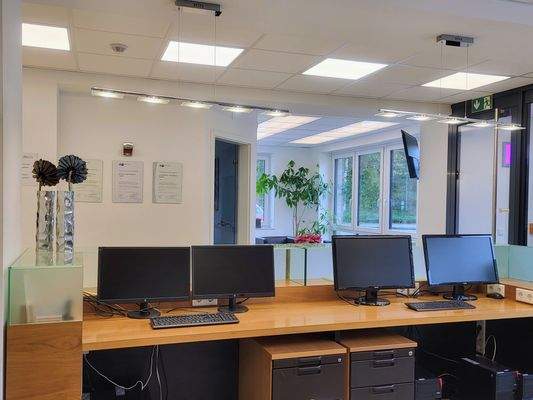 !EG, 2Empfang-Rezeption, 2.jpg