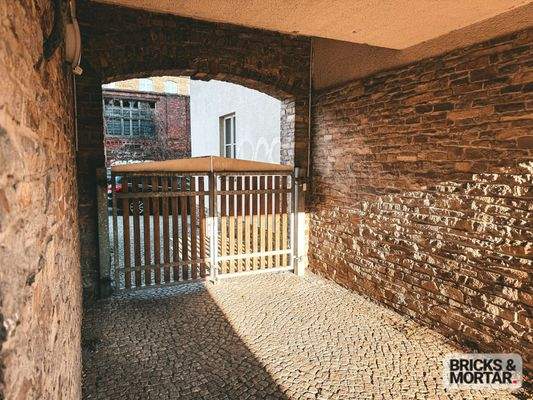 Zugang zum Hinterhof