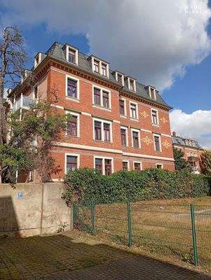 Nachbargebäude Rechts