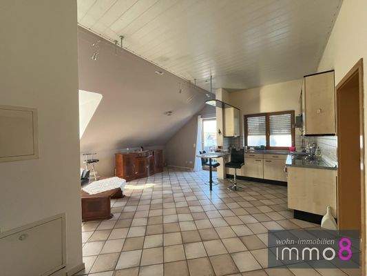 Offenes Wohnen unterm Dach – charmant und gemütlich