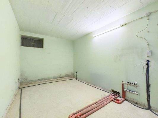 Kernsaniertes 2-3 Familienhaus zum Vollenden in Mettlach