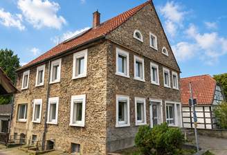 Strassenansicht Haupthaus 