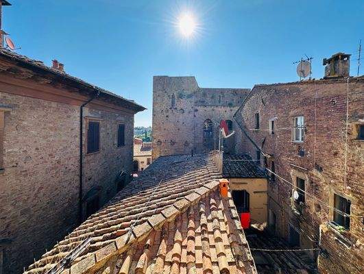 lick in den Innenhof1.jpeg