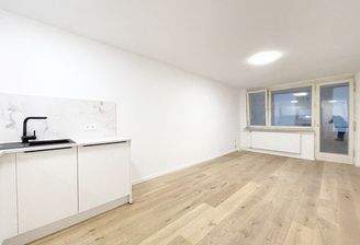 Sehr großzügiger Wohnraum