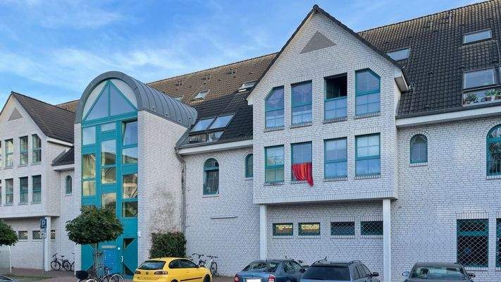 Wohn- Geschäftshaus