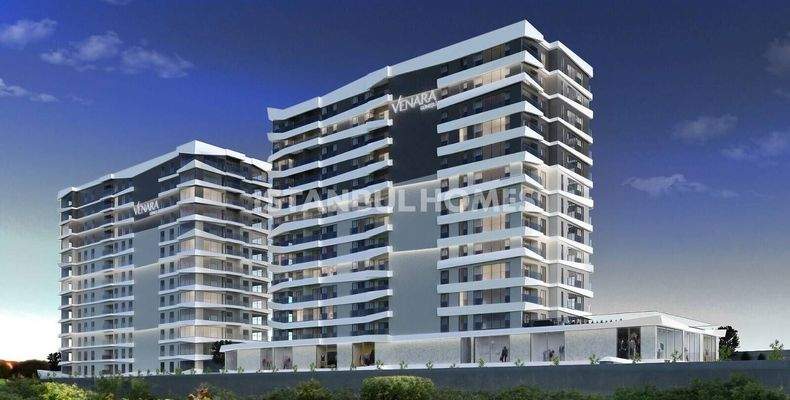 Stylish Flats in a Complex with Pool in Bağcılar Istanbul