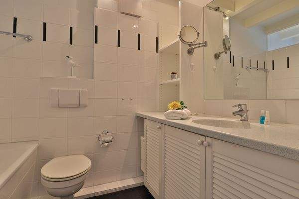 Wannenbad im Obergeschoss