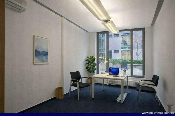 Helles Büro im EG zum ruhigen Hinterhof