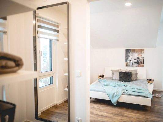 Schlafzimmer mit Ankleide (Beispiel)