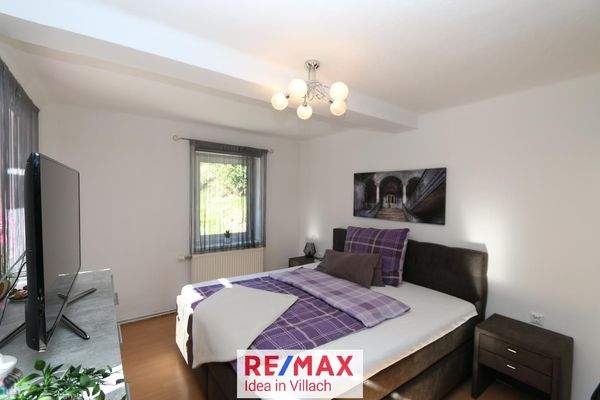 Zimmer 2 Wohnung 1 OG