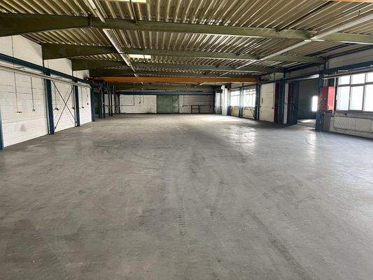 vielseitig nutzbare Hallenfläche