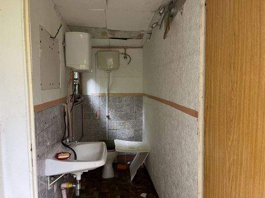 Nebengebäude Sanitärbereich