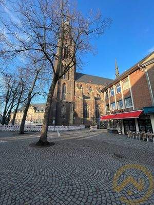 Blick auf die Kirche