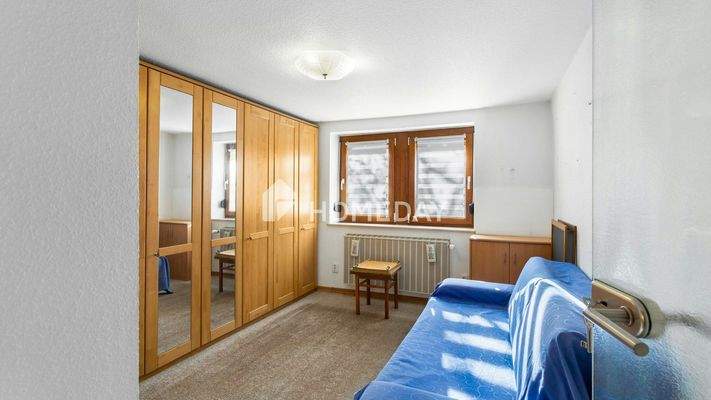 1. OG Schlafzimmer 1