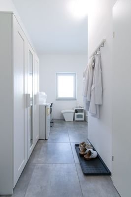 Löwen-Immobilien-Gewerbeobjekt-Büroräume-Gemeinsch