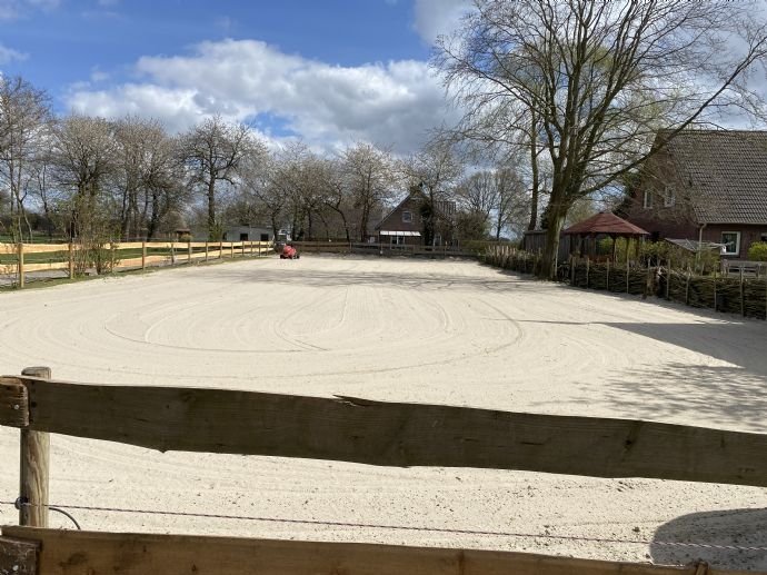 Idyllischer Ponyhof - Haus mit zwei Wohneinheiten und Paddocktrail PROVISIONSFREI