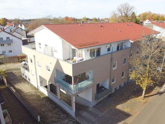 Gebäude Straßenansicht