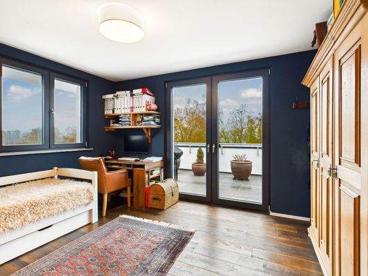 Arbeits-/Kinderzimmer