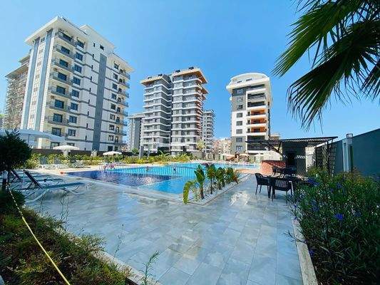 1-Bedroom Real Estate in a Central Location in Alanya