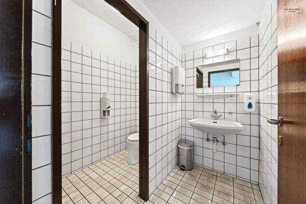 Die_Maklerei_Wörgl-WC