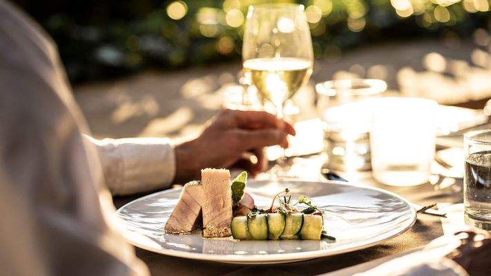 falkensteiner-hotel-adriana-restaurant-food-06.jpe