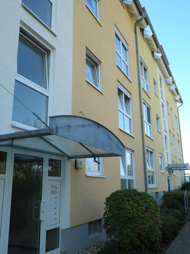 Sehr schöne 2 Raum Wohnung Wilkau-Haßlau Balkon zu vermieten - Photo 4