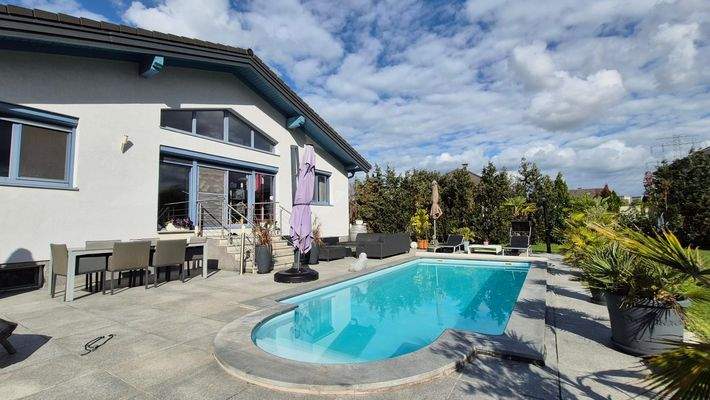 südseitige Terrasse