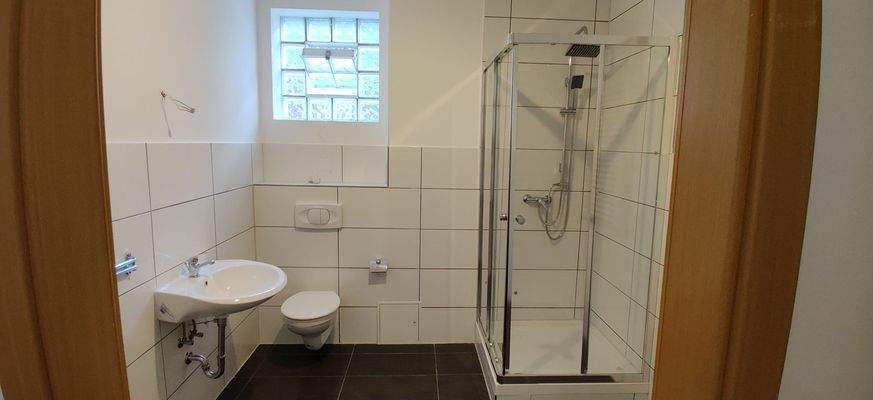 9dd4b0b4-8733-45f8-ac15-1c2e5355c64b