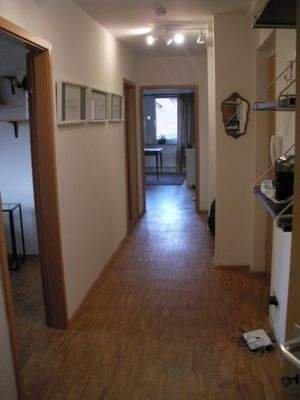 Flur - von Bad Richtung Wohnzimmer