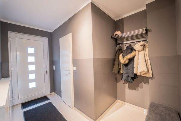 Eingangsbereich und Garderobe