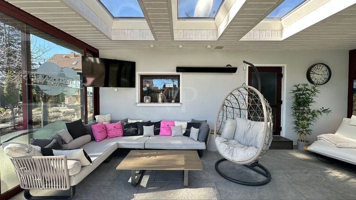 Poolhaus
