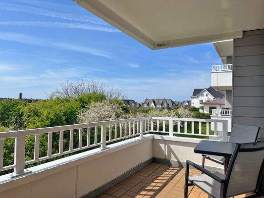 Südbalkon mit Aussicht