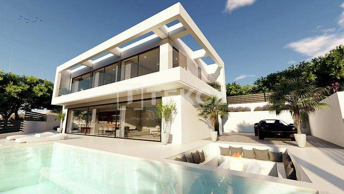 Stylish Villa 300 M From the Beach in El Campello Alicante