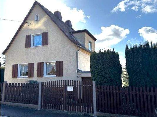 Zufahrt-Vorderansicht