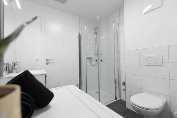 Foto Musterwohnung W16 - Badezimmer1.jpg