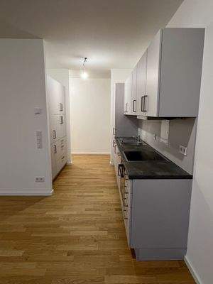 20241006_205750409_iOS