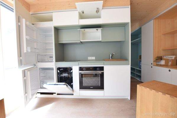 Küche mit Geräten