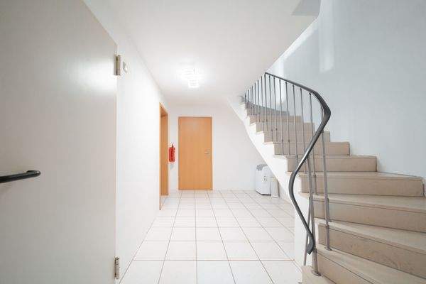 Keller_Flur_Objekt Ichenhausen Oxenbronn