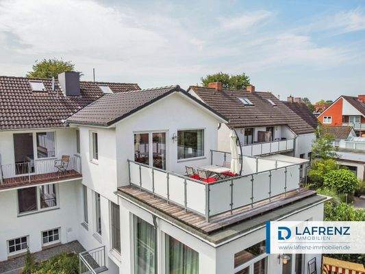 Ansicht mit Dachterrrasse